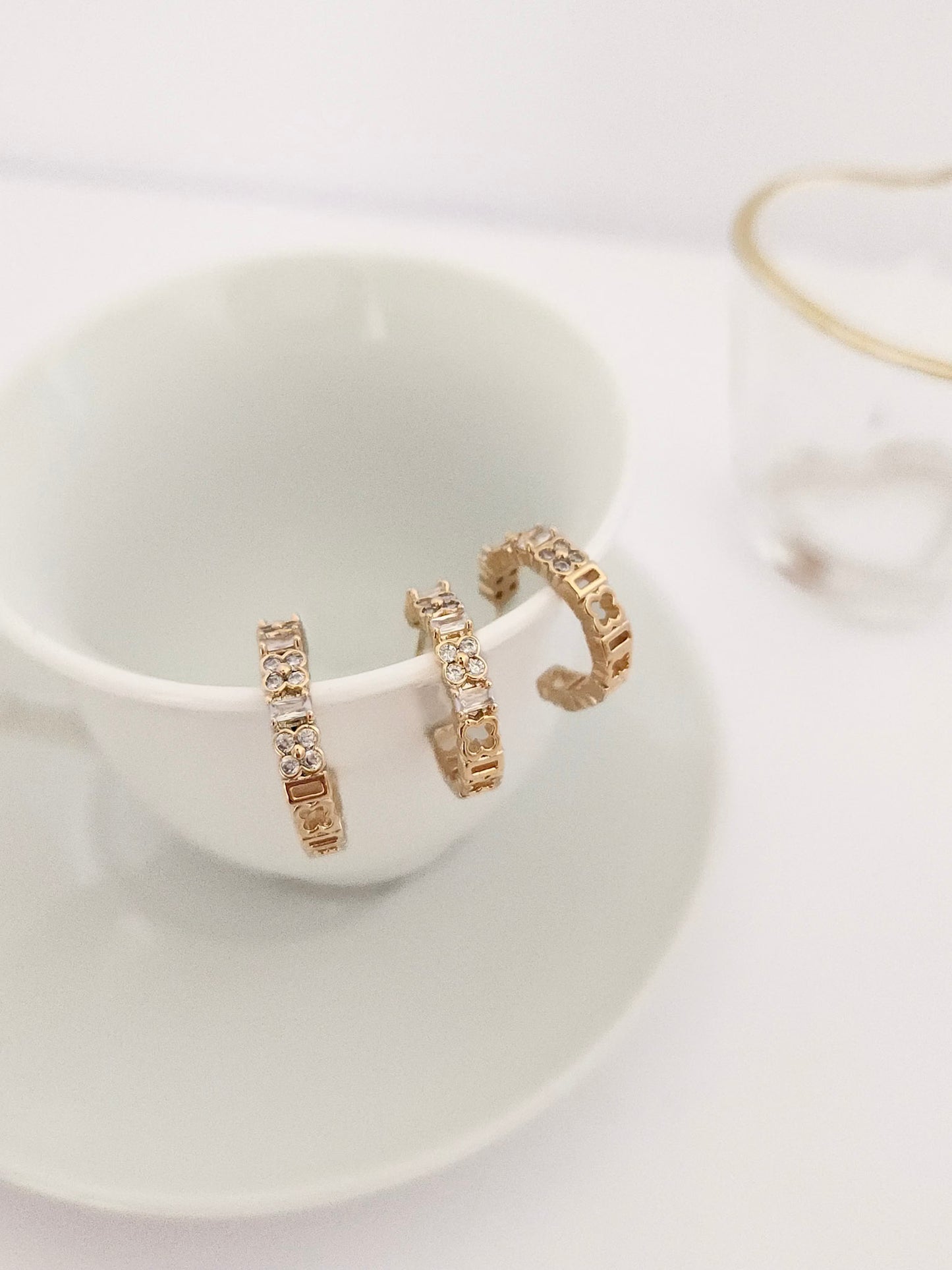 TRIO ARGOLA COM MICROZIRCONIAS