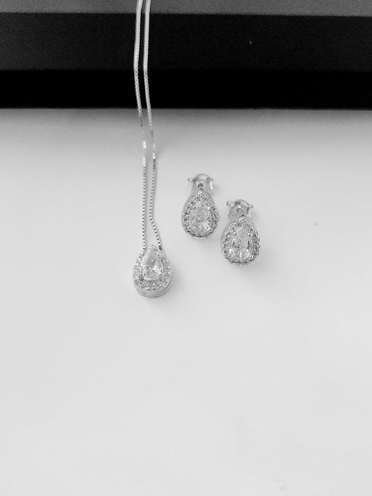 CONJUNTO GOTA DE PRATA