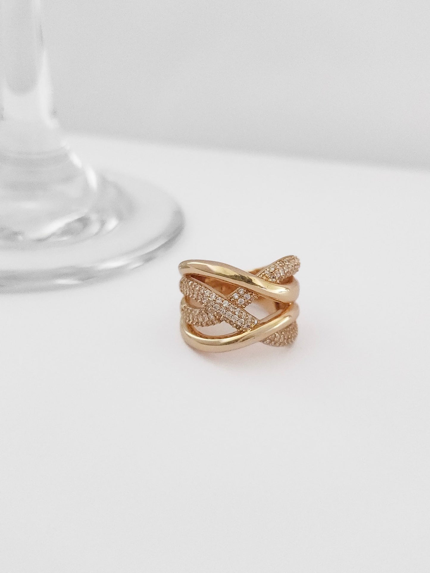 ANEL TRANÇADO COM MICROZIRCÔNIA