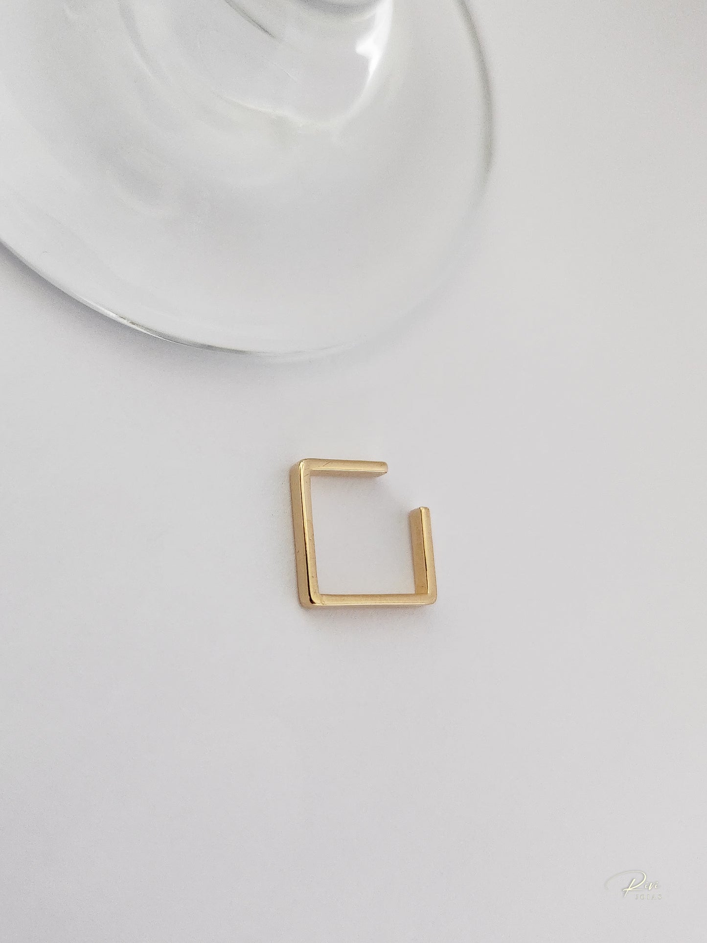 PIERCING AURUM